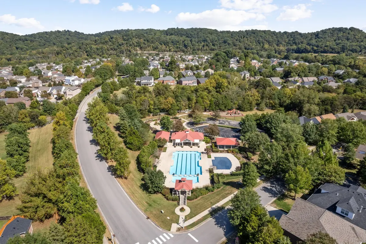 6042 Mill Tree Ct, Nashville, TN 37221 - #1
