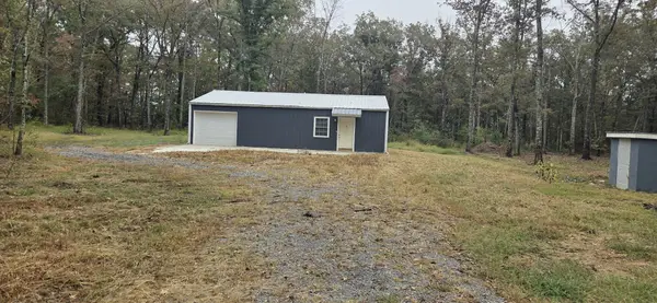 403 End Ln, McMinnville, TN 37110