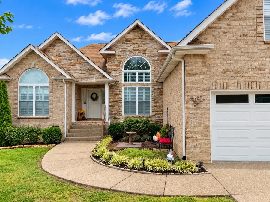 3395 Nina Cir, Lebanon, TN 37087 - #2
