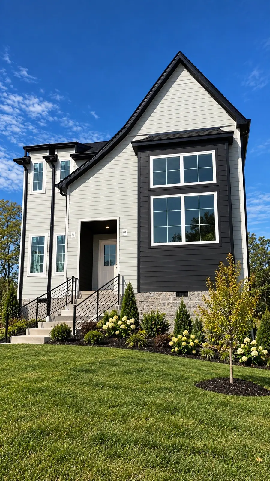 1539 E Stewarts Ln, Nashville, TN 37218 - #2