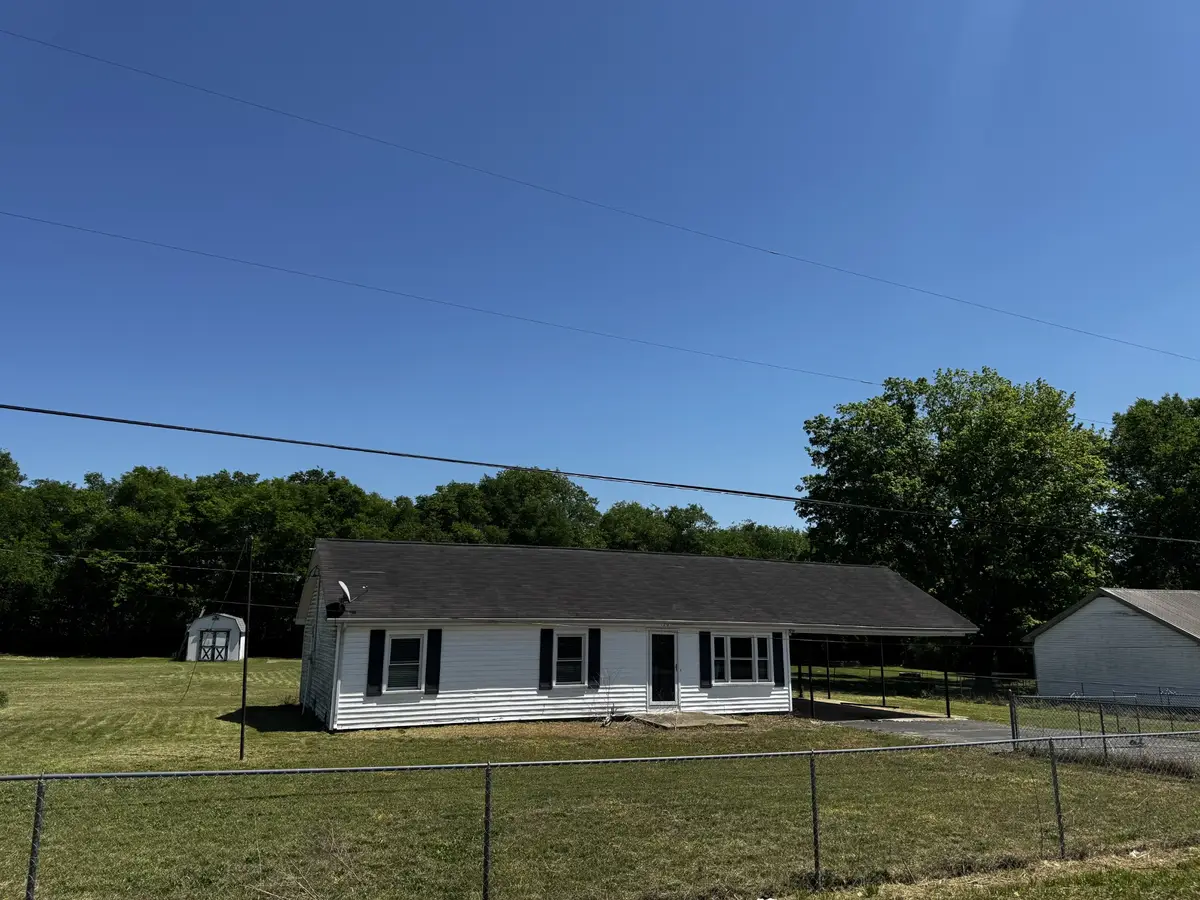 120 Gregory Mill Rd, Shelbyville, TN 37160 - #1
