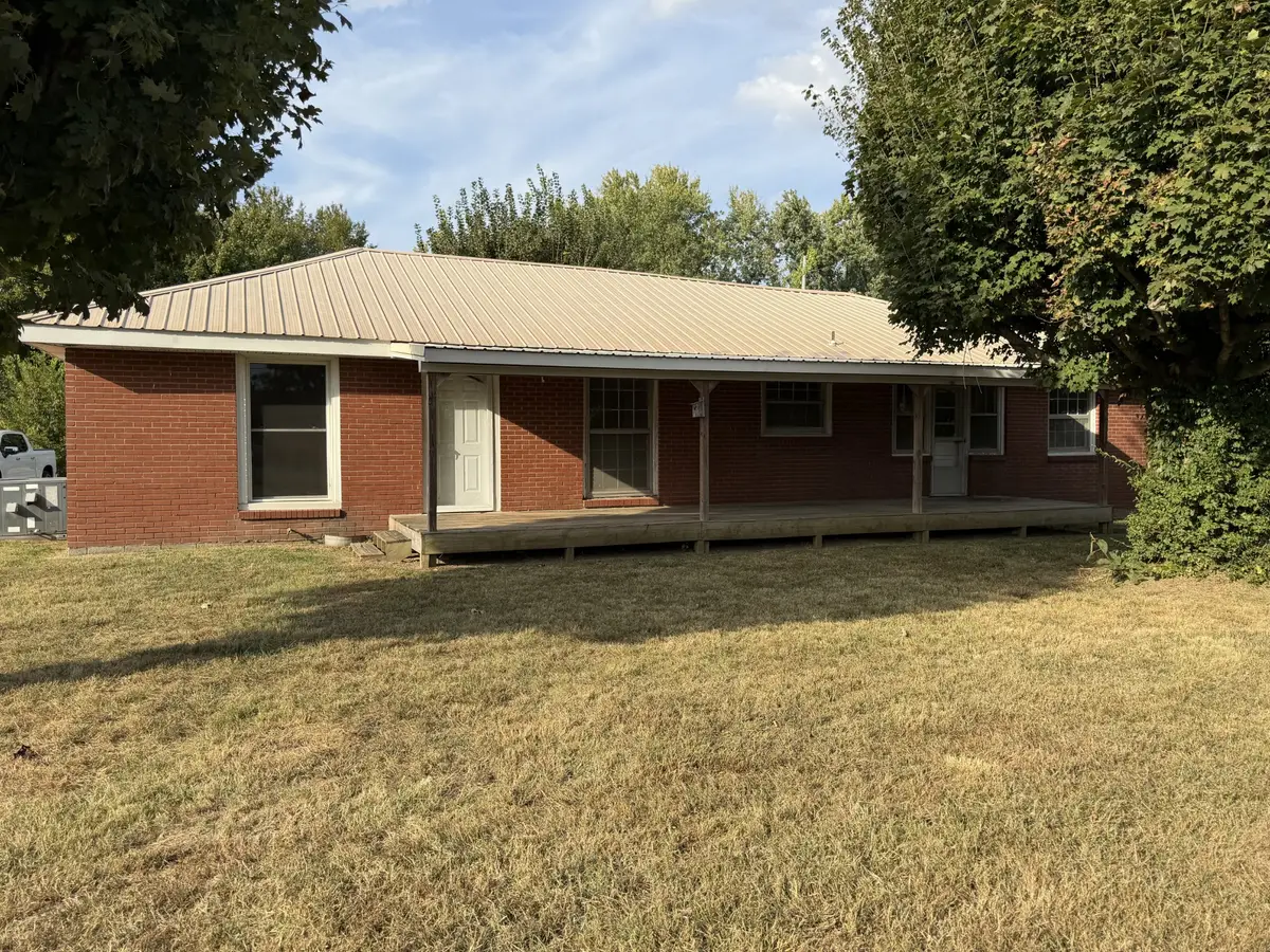 106 Fountain Head Rd, Portland, TN 37148 - #1