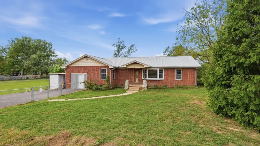 210 Cobb Rd, Tullahoma, TN 37388 - #2