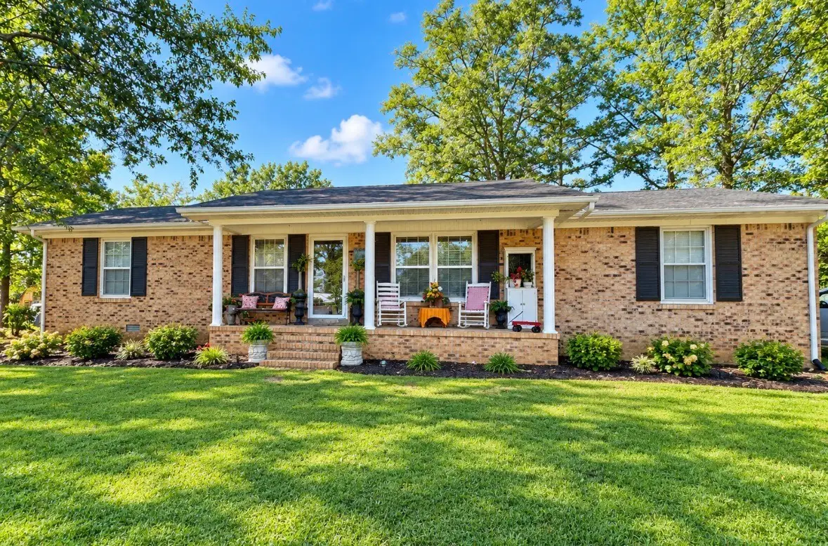 513 Ed Taft Dr, Smithville, TN 37166 - #1