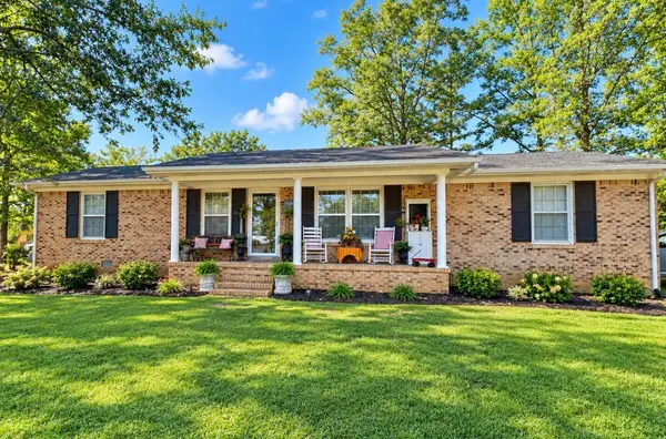 513 Ed Taft Dr, Smithville, TN 37166