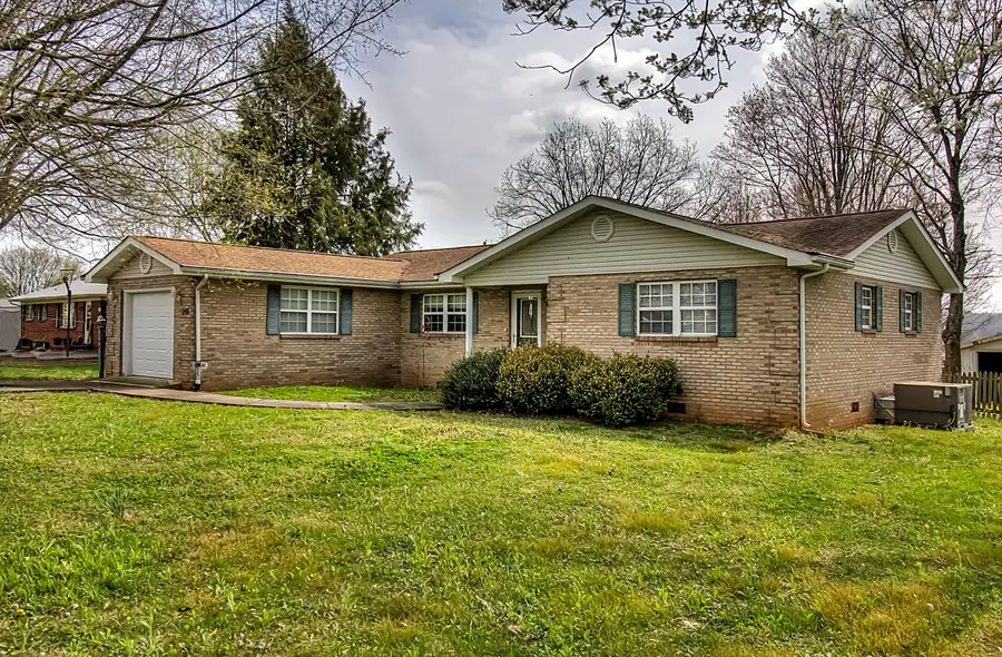 248 Ridgecrest Dr, Madisonville, TN 37354 - #3