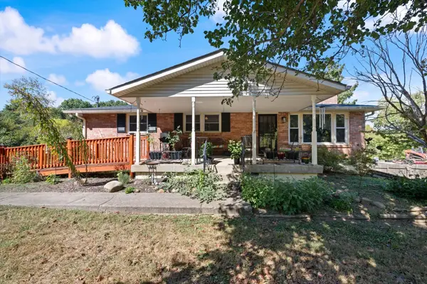 215 Shevel Dr, Goodlettsville, TN 37072
