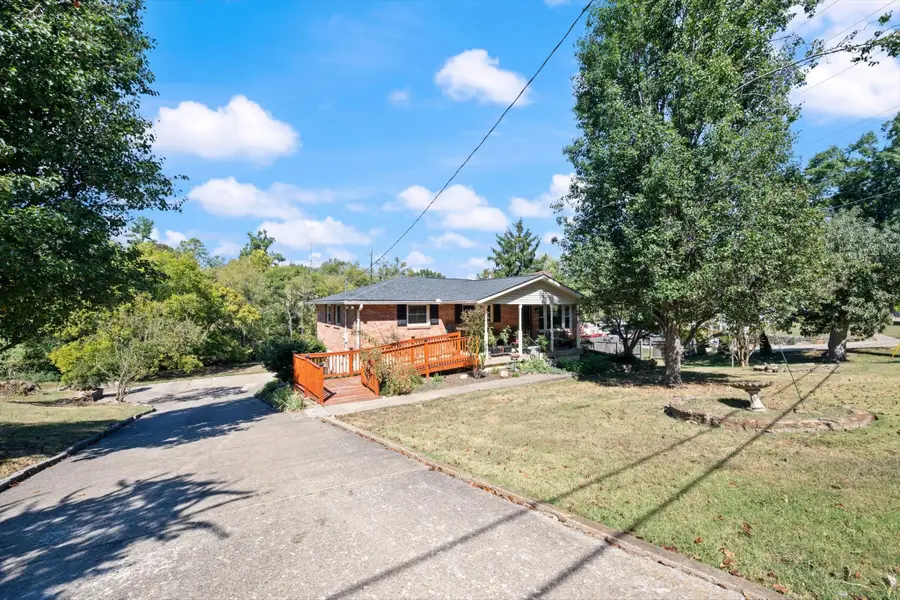 215 Shevel Dr, Goodlettsville, TN 37072 - #2