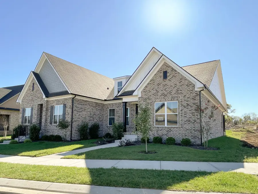2059 Horseshoe Cir, Gallatin, TN 37066 - #2