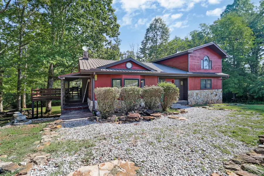 252 Old Homestead Hwy, Crossville, TN 38555 - #3