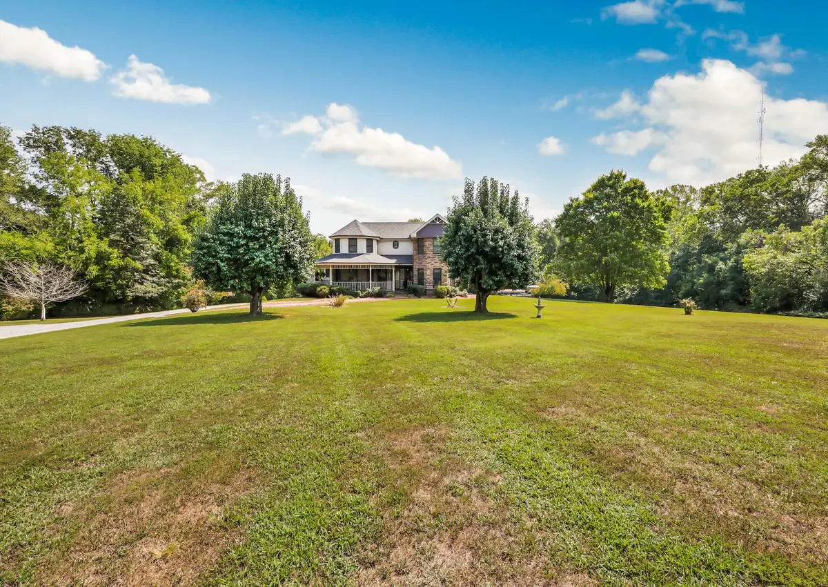3535 Ashland City Rd, Clarksville, TN 37043 - #1