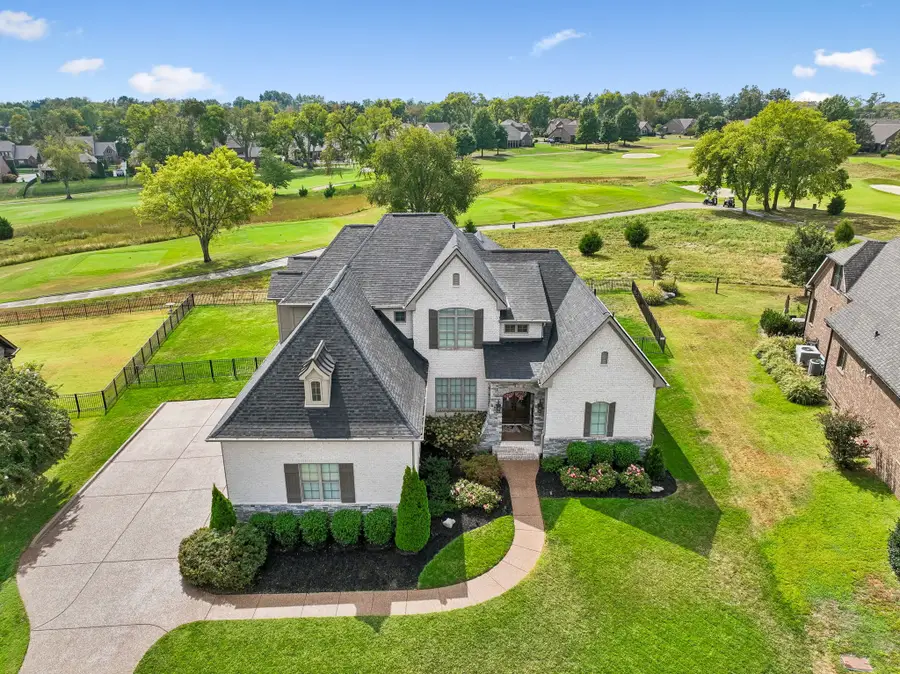 1504 Foxland Blvd, Gallatin, TN 37066 - #2
