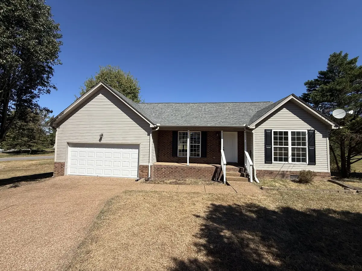 6140 Steve Scarlett Pl, La Vergne, TN 37086 - #1