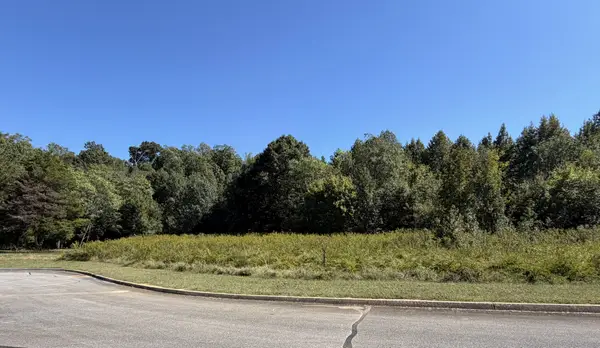 114 Meadow Ln, Harriman, TN 37748