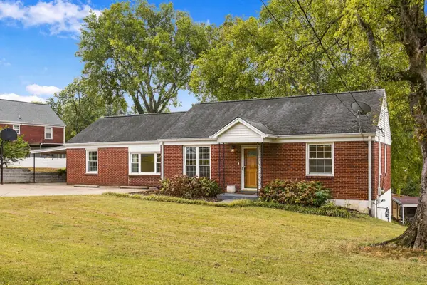 2235 Aubrey Ct, Nashville, TN 37214