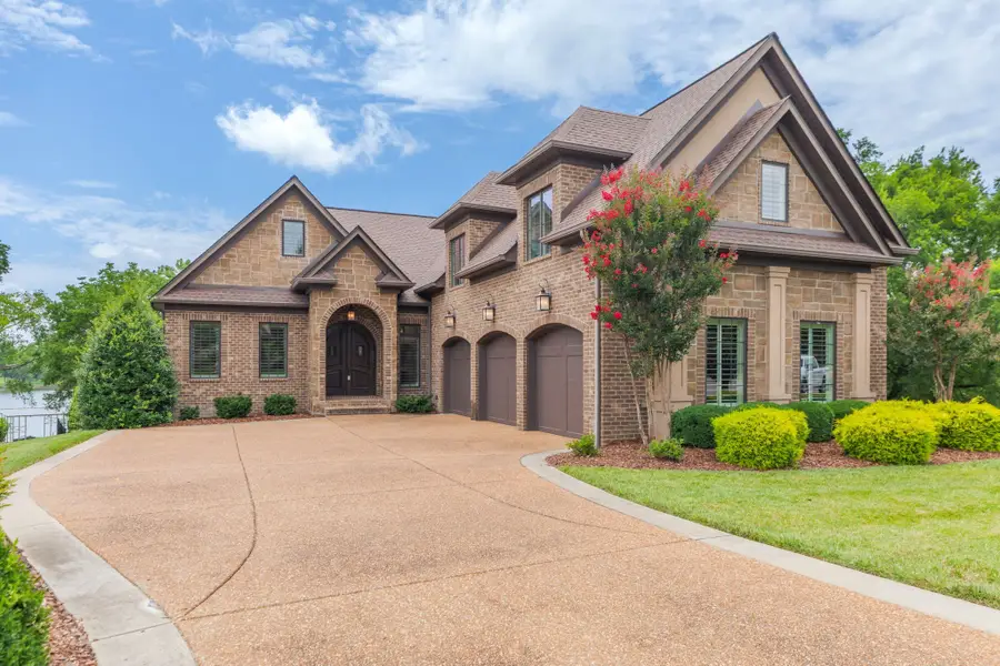 1149 Mccrory Cir, Gallatin, TN 37066 - #2