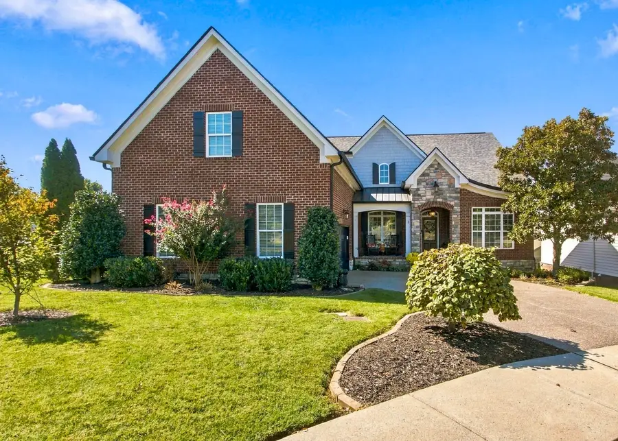 225 Molly Bright Ln, Franklin, TN 37064 - #3