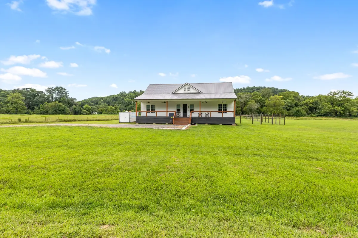 2646 New Hope Rd, Hendersonville, TN 37075 - #1