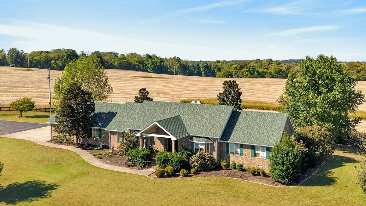 3901 Dortch Rd, Adams, TN 37010 - #1