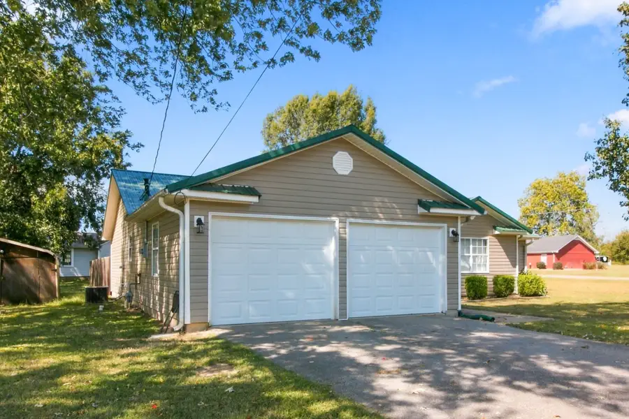 8877 Highway 436, Mc Kenzie, TN 38201 - #2