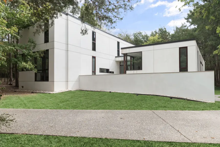 6204 Hillsboro Pike, Nashville, TN 37215 - #2