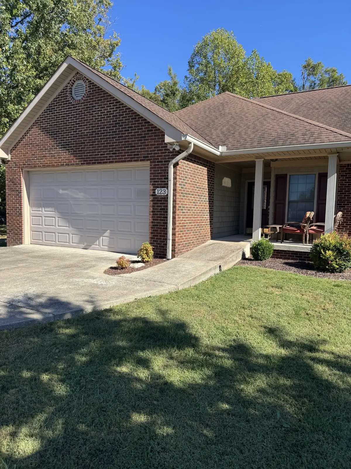 123 Deerfield Ln, Lafayette, TN 37083 - #1
