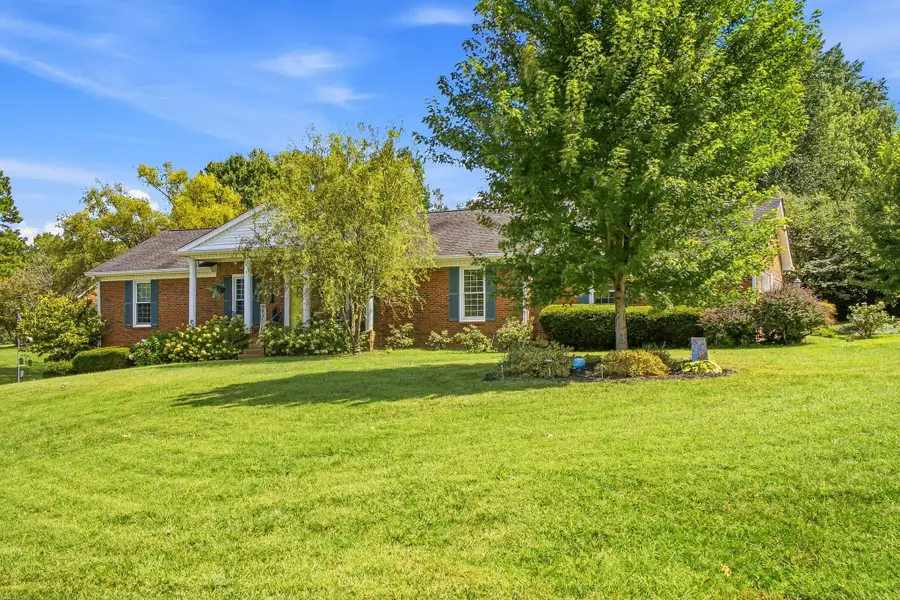 300 Stonewall Dr, Springfield, TN 37172 - #3