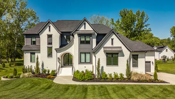 1305 Twin Springs Dr, Brentwood, TN 37027