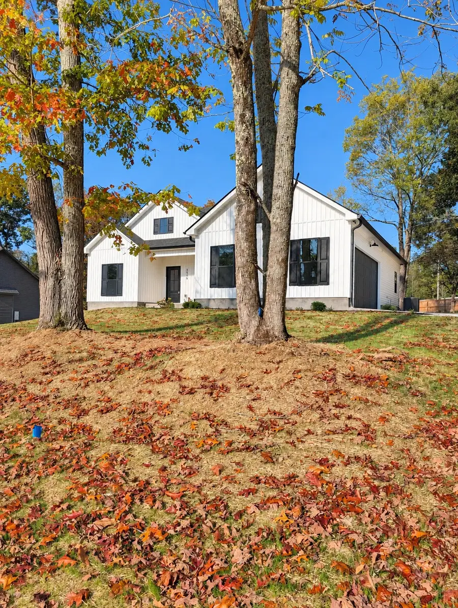1849 Francis Ferry Rd, McMinnville, TN 37110 - #2
