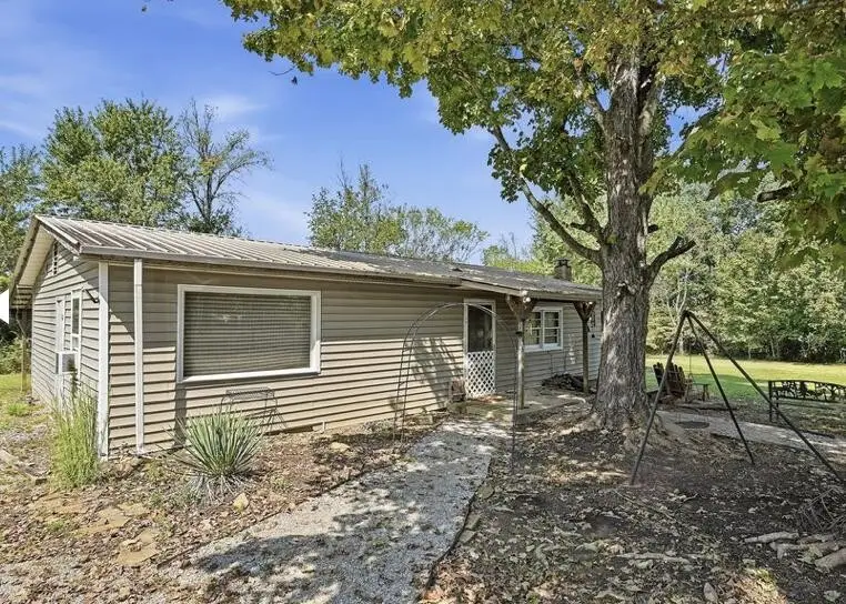 7484 Dunbar Rd, Crossville, TN 38572 - #2