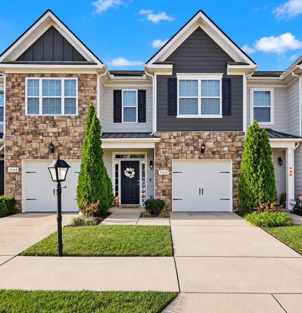 1053 Enclave Ave, Pleasant View, TN 37146