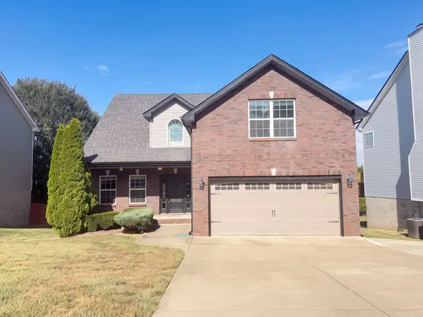 3208 Timberdale Dr, Clarksville, TN 37042