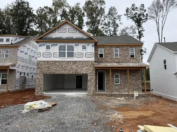 225 Hampshire Way, White House, TN 37188
