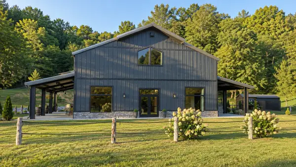 578 Happy Valley Rd, Bell Buckle, TN 37020