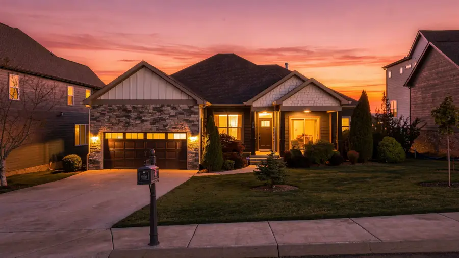 353 Hammock Dr, Winchester, TN 37398 - #2