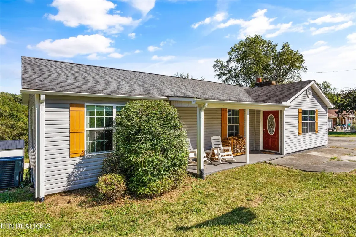 4300 Browder Hollow Rd, Lenoir City, TN 37771 - #1