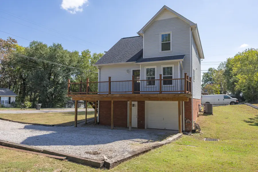 319 7th Ave, Columbia, TN 38401 - #3