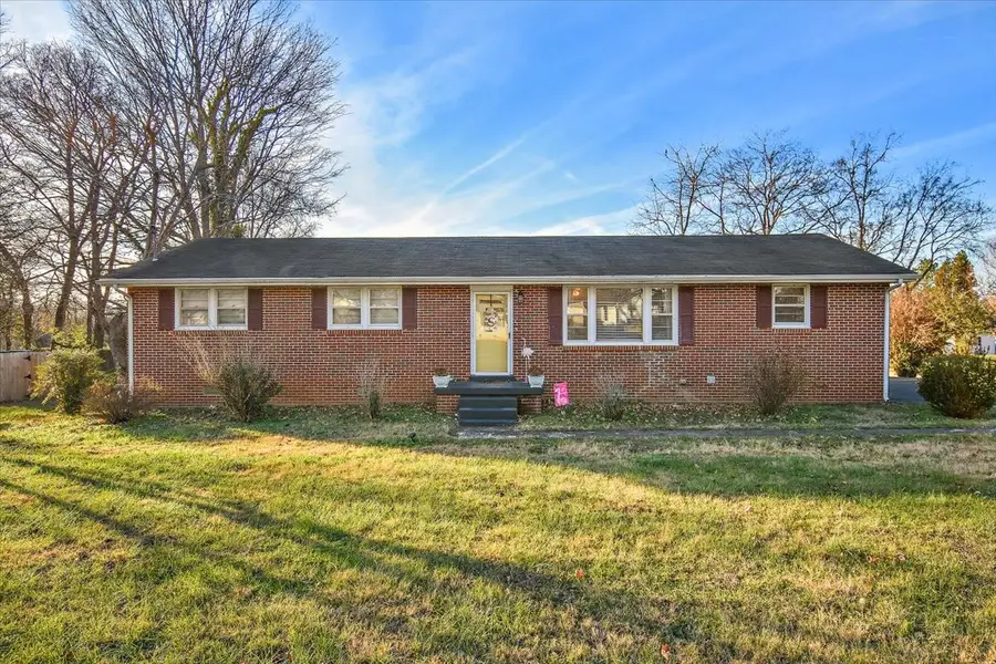 104 Burrum Dr, Shelbyville, TN 37160 - #2