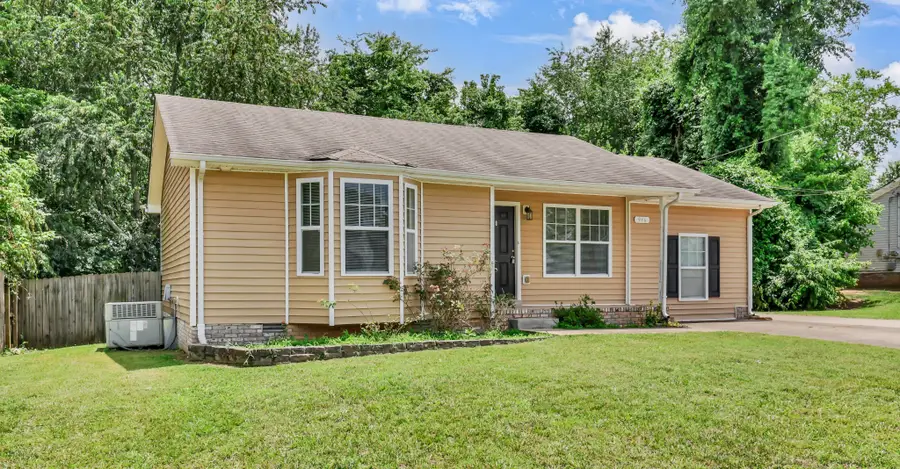 946 Van Buren Ave, Oak Grove, KY 42262 - #3