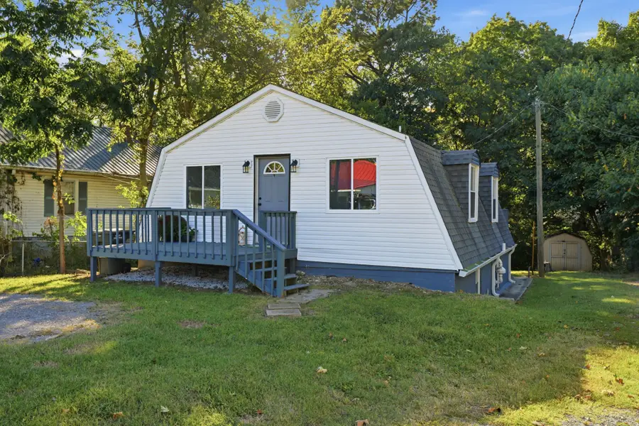 415 Durrett St, Springfield, TN 37172 - #2