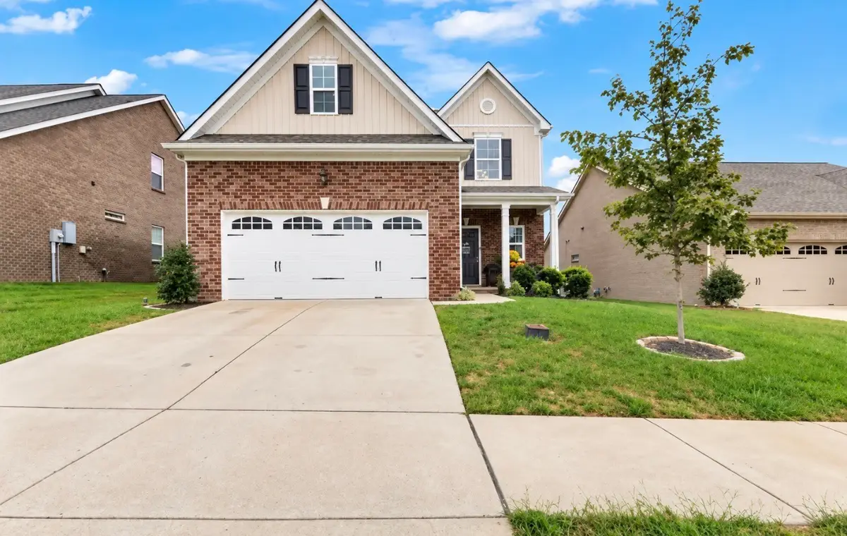 1027 Westgate Dr, Gallatin, TN 37066 - #1
