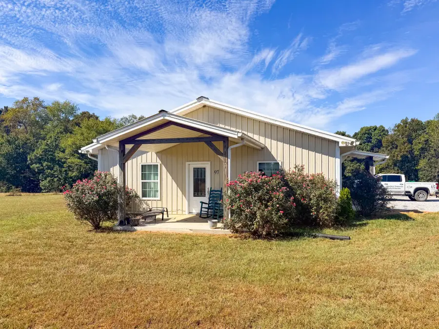97 Shannon Rd, Leoma, TN 38468 - #2