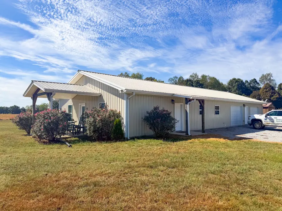 97 Shannon Rd, Leoma, TN 38468 - #3