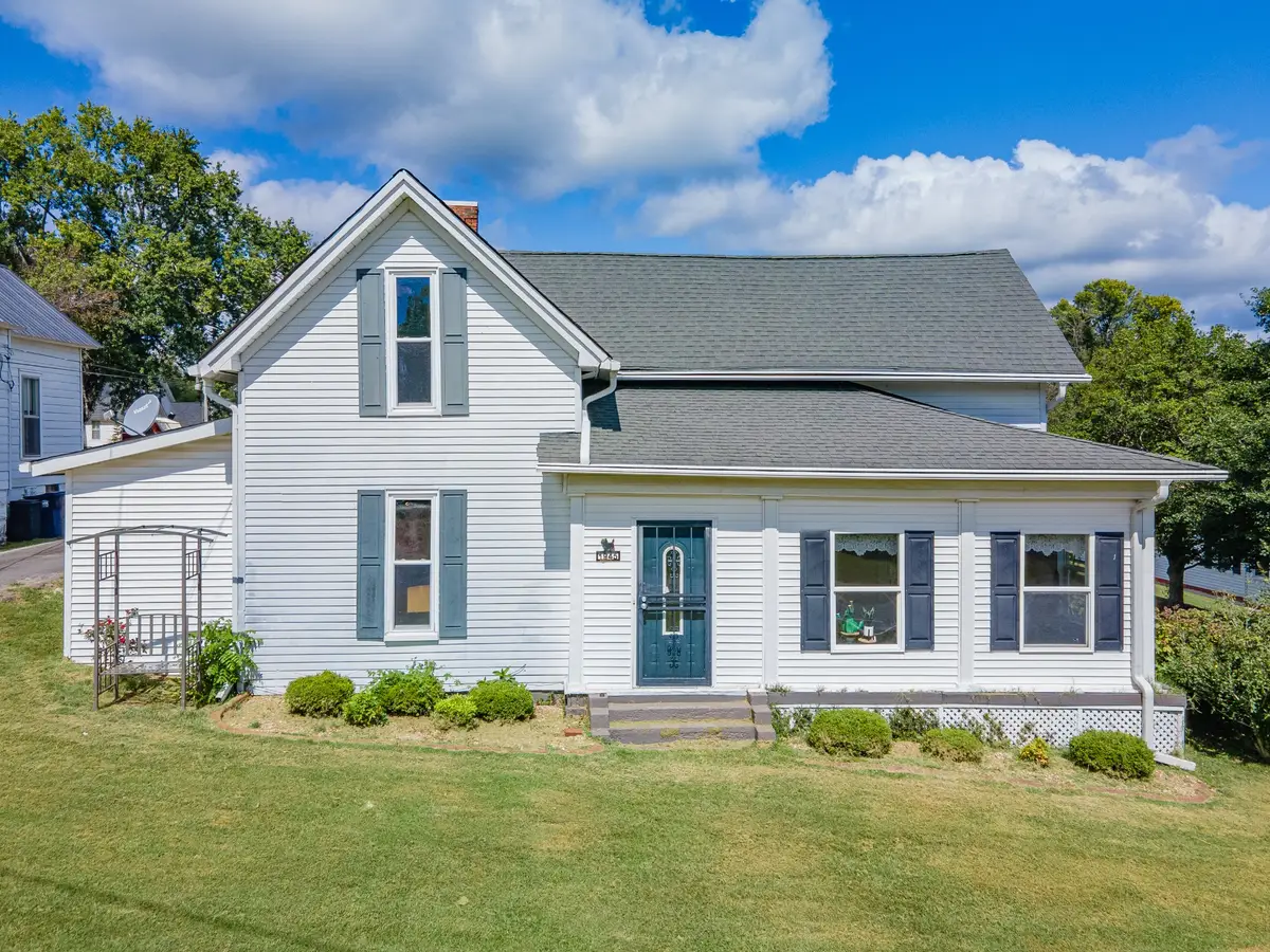 1945 Main St, Lynnville, TN 38472 - #1