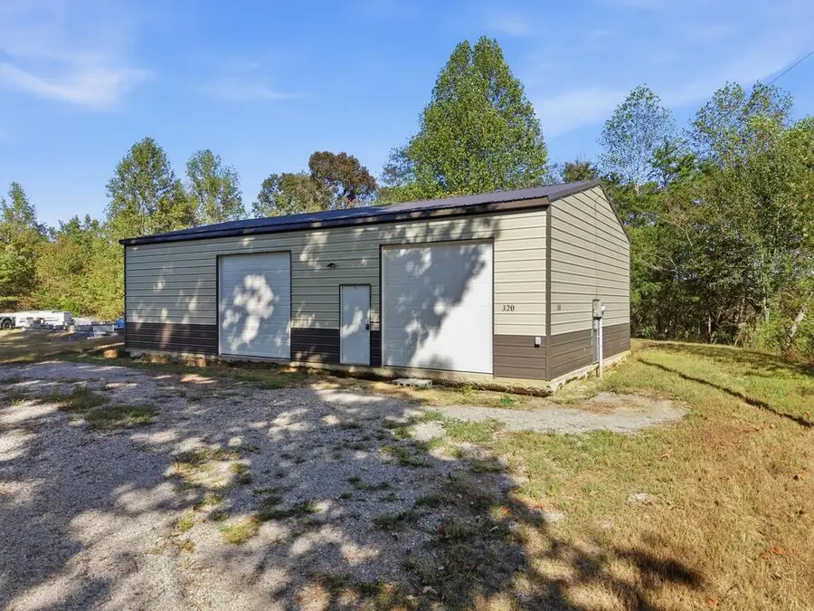 320 Bethel Hollow Rd, Quebeck, TN 38579 - #2