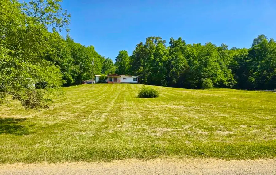 5956 Bell Branch Trl, Nunnelly, TN 37137 - #2