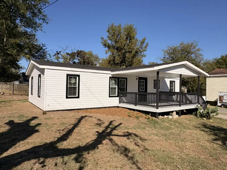 542 W Eastland St, Gallatin, TN 37066 - #3