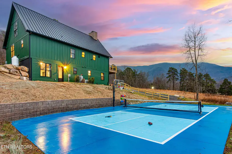 2773 Clabo Rd, Sevierville, TN 37862 - #3
