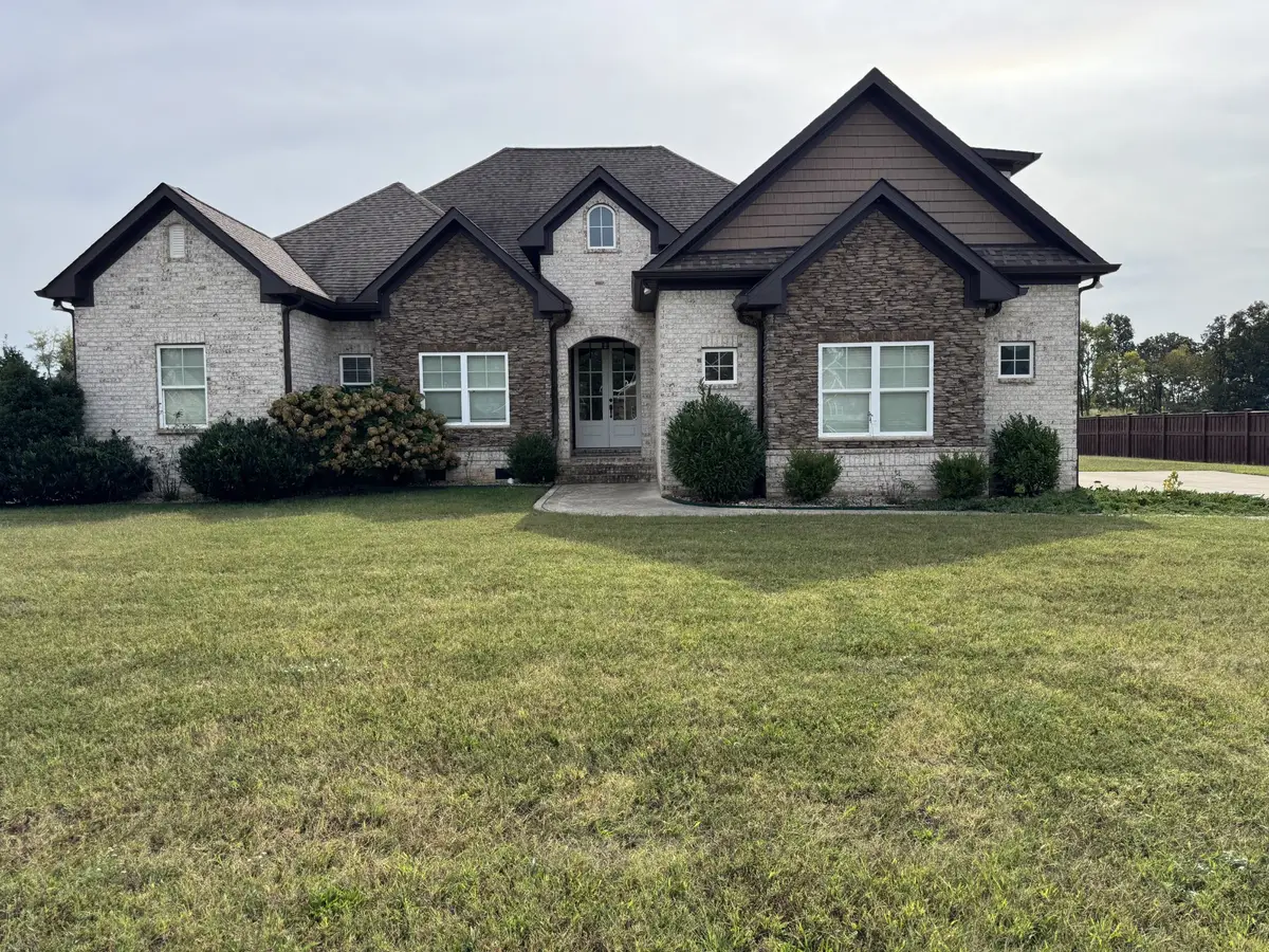 132 Bloomsbury Dr, Portland, TN 37148 - #1