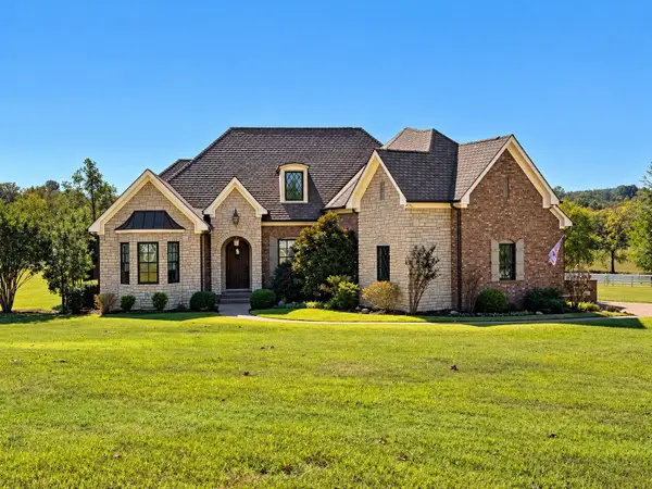 1151 Saddle Springs Dr, Thompsons Station, TN 37179